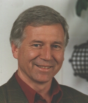 Dr David Mills